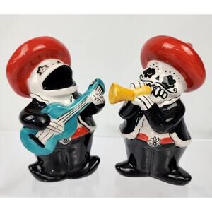 Blue Sky Goldminc Day of the Dead Mariachi Orange Hat Salt & Pepper Shakers 4"